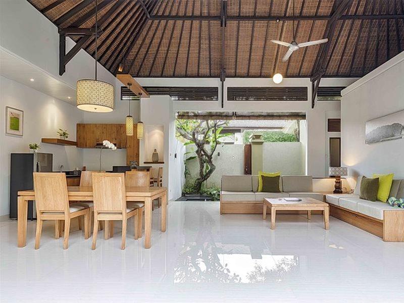 Pradha Villas Seminyak Exterior foto