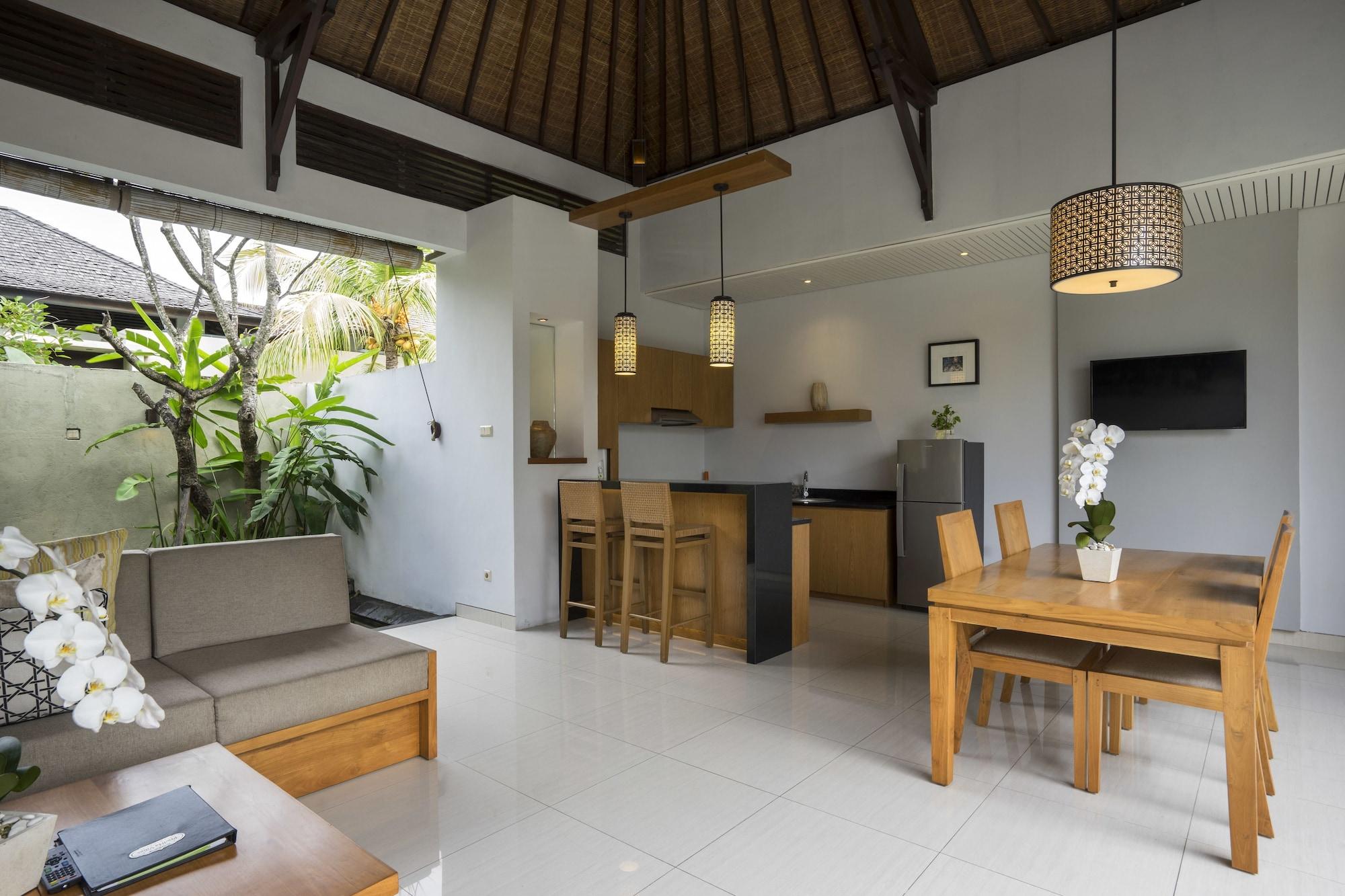 Pradha Villas Seminyak Exterior foto