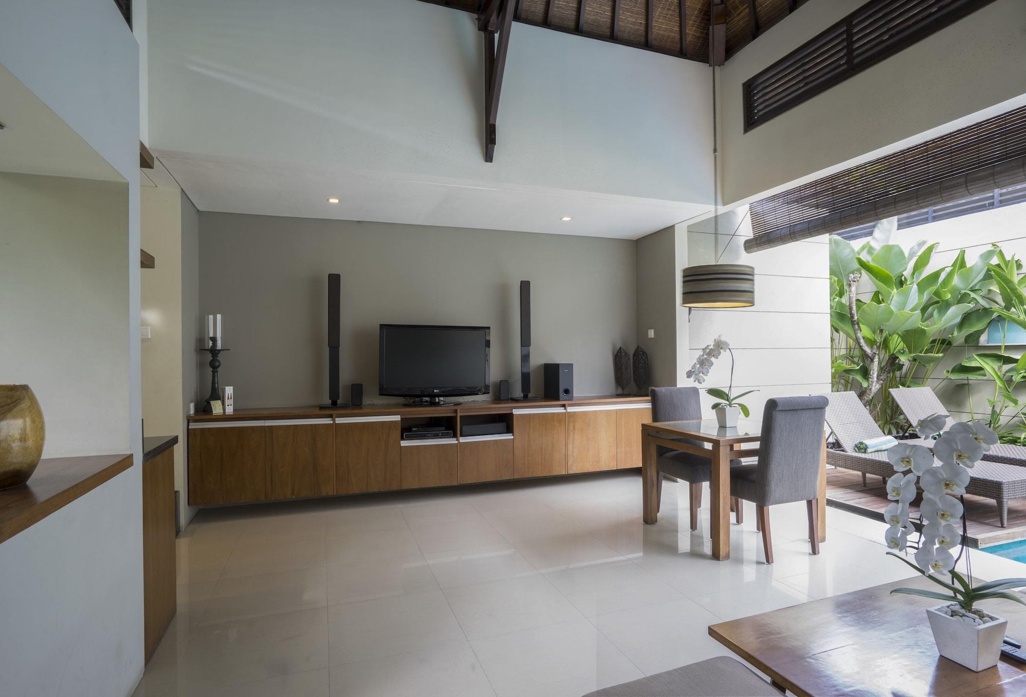 Pradha Villas Seminyak Exterior foto