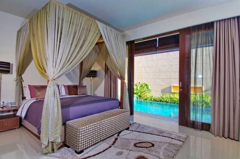 Pradha Villas Seminyak Exterior foto