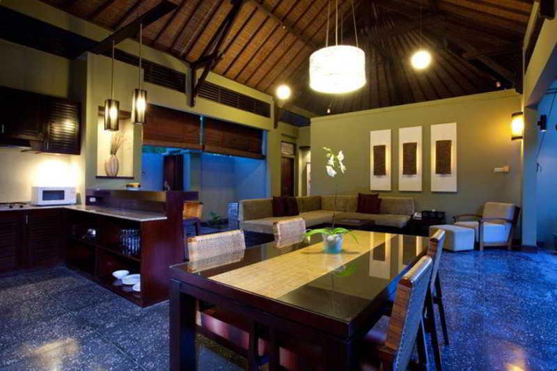 Pradha Villas Seminyak Exterior foto