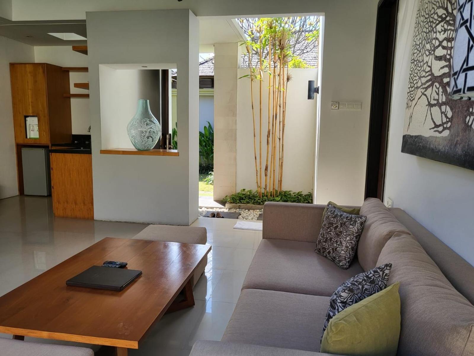 Pradha Villas Seminyak Exterior foto
