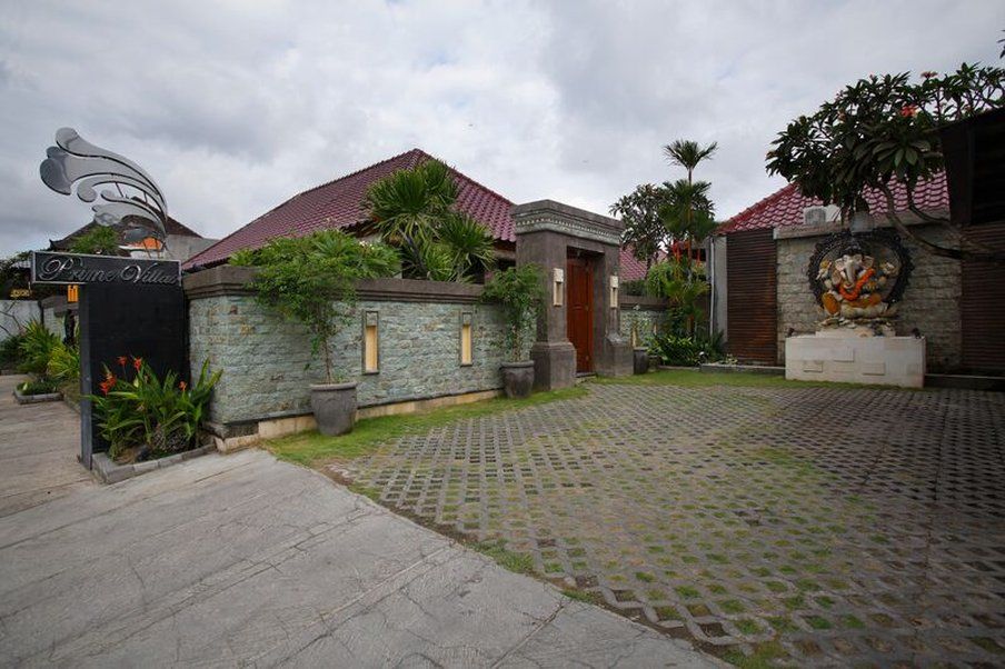 Pradha Villas Seminyak Exterior foto