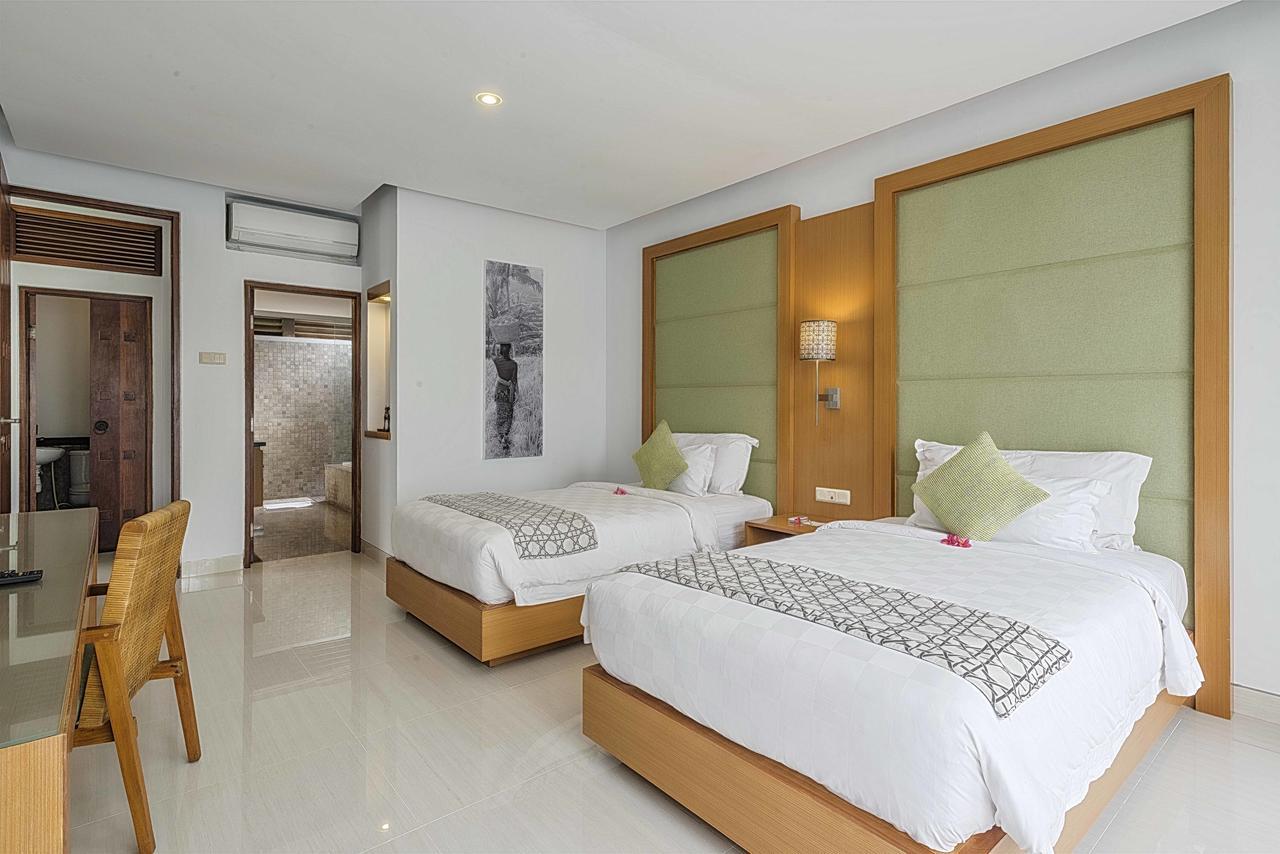 Pradha Villas Seminyak Exterior foto